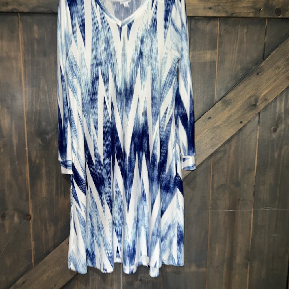 LuLaRoe Tie Dye Large Emily Long Sleeved Pocket Dress Frozen Watercolor Cottage